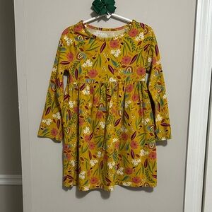 NWOT Floral Yellow Kids SUPER SOFT T-shirt, MATERIAL LONG SLEEVE Dress sz 5T